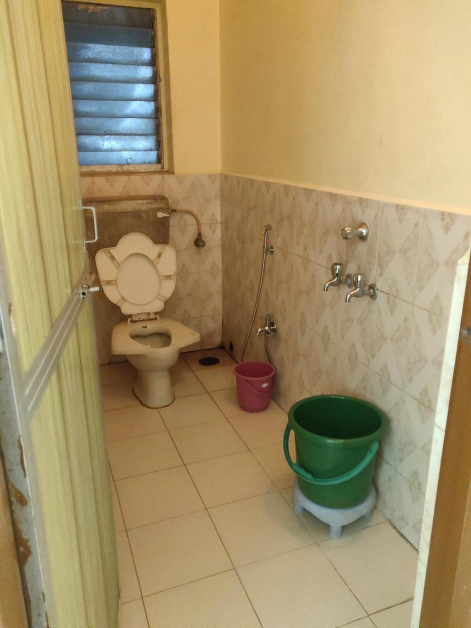Shraddha Lodge Ratnāgiri Екстериор снимка
